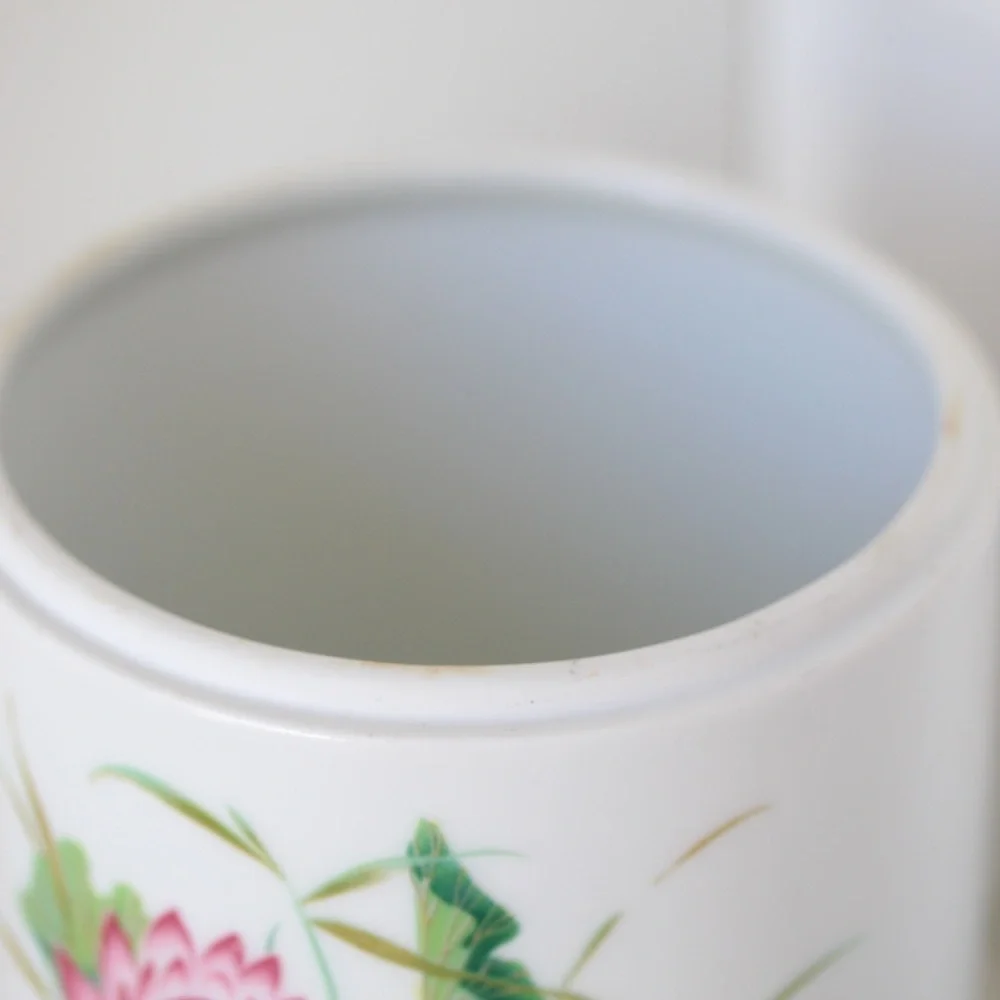 KAISER Porcelain Lotus Flower Round Container Pink, White and Green